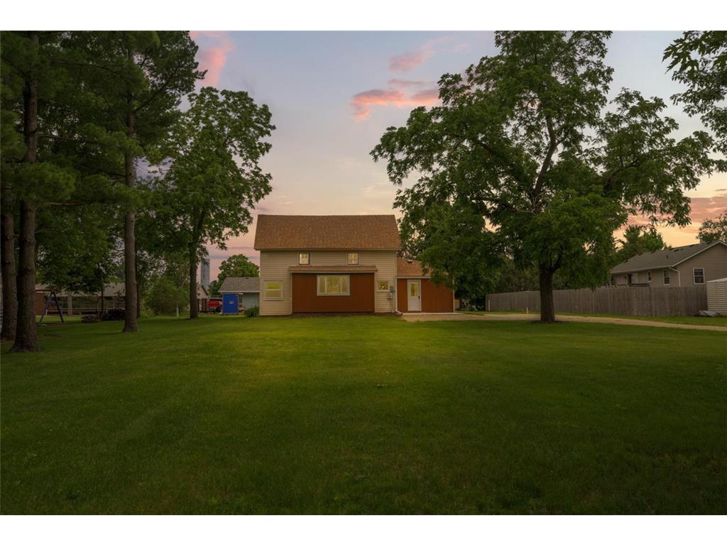 204 Ann Street E Morristown MN 55052 6549260 image1