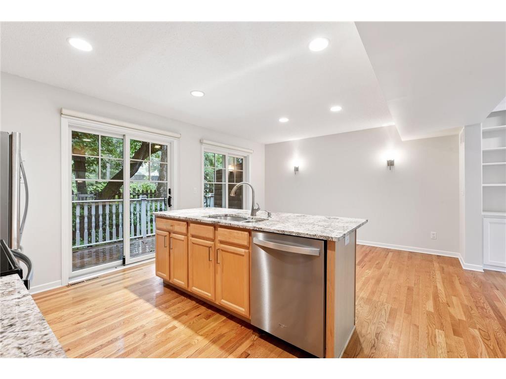 204 Central Avenue S Wayzata MN 55391 6826337 image8