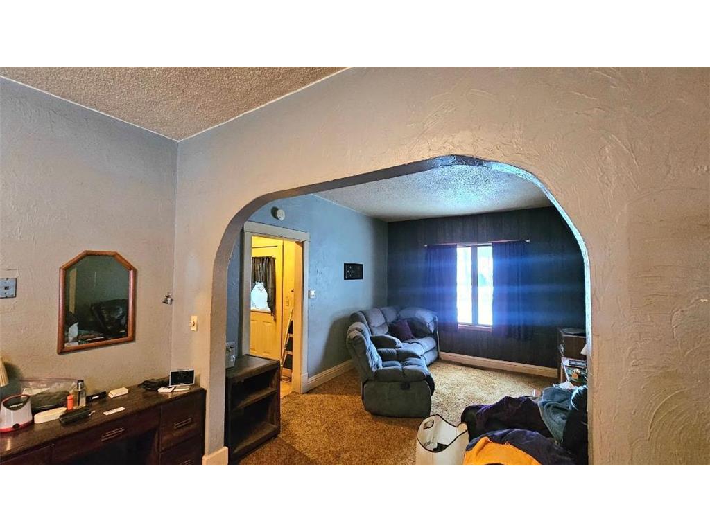 204 E 1st Street Morris MN 56267 7003071 image10