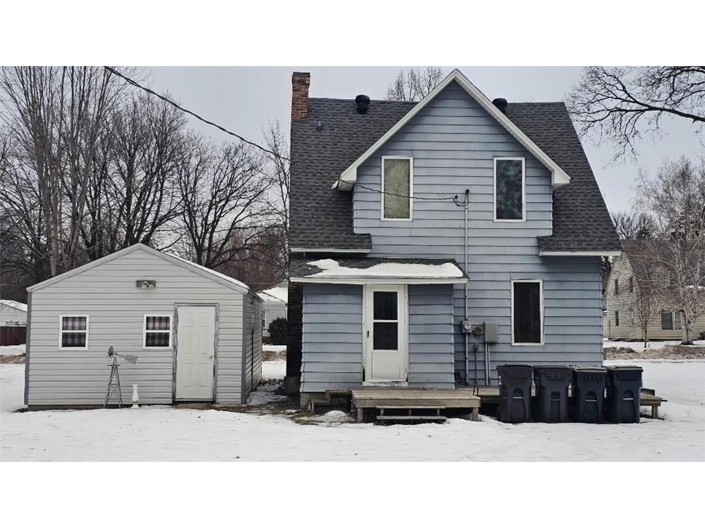 204 E 1st Street Morris MN 56267 7003071 image3