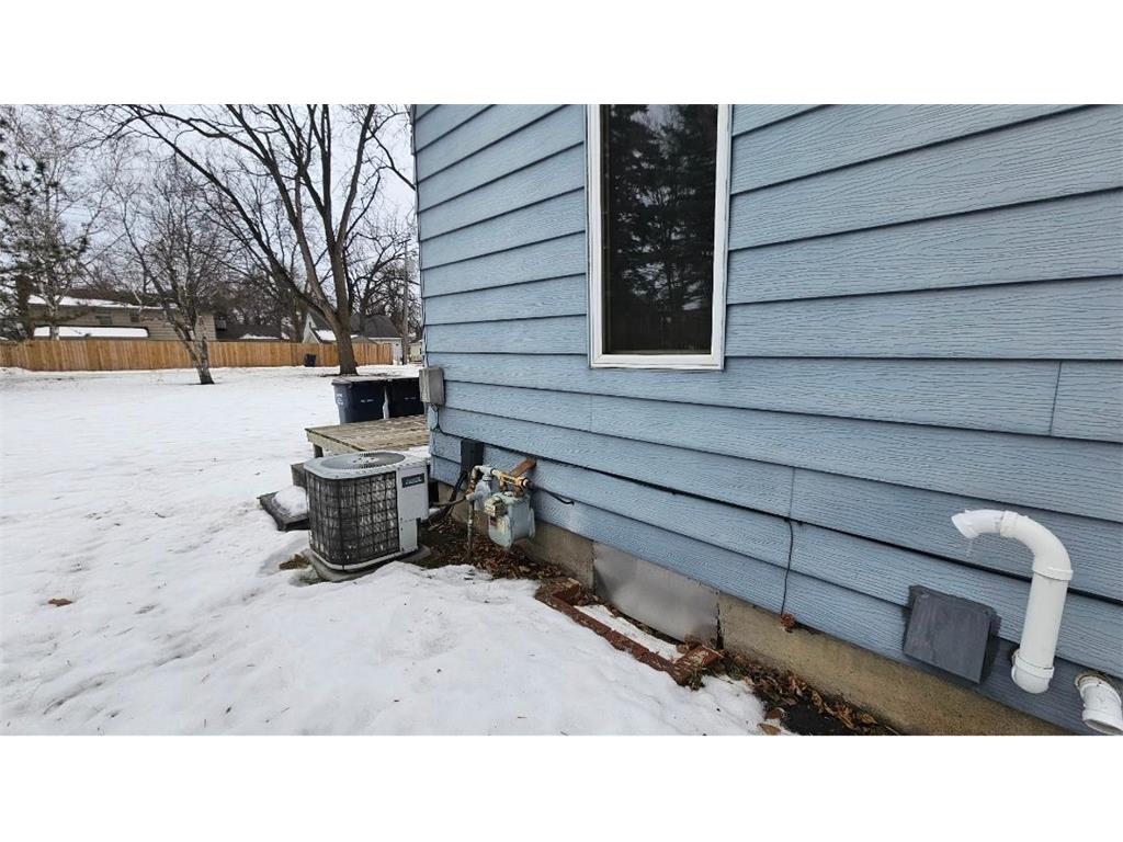 204 E 1st Street Morris MN 56267 7003071 image5