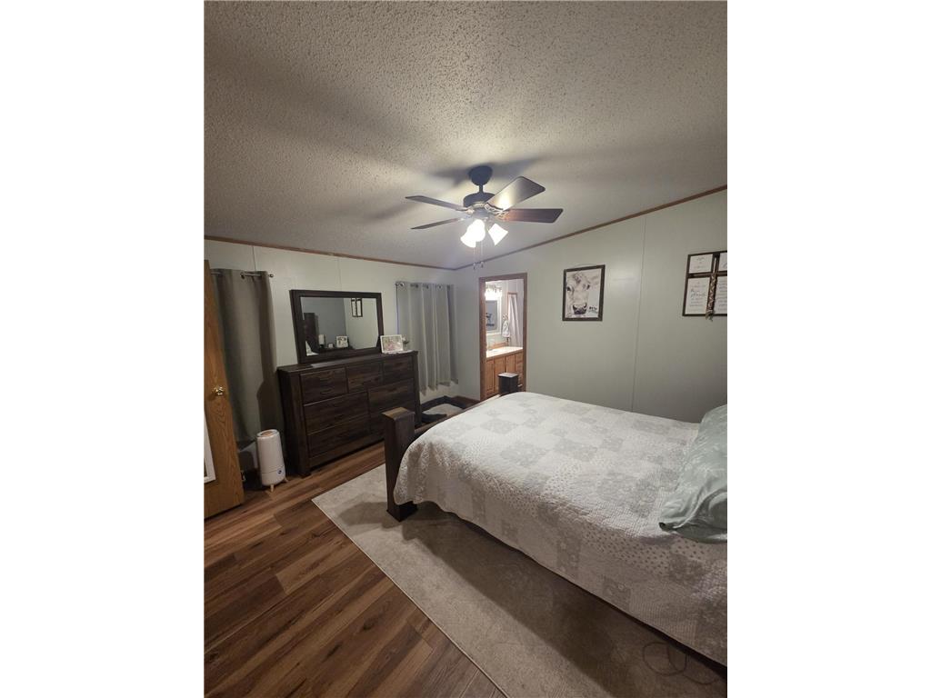204 E 4th Street Donnelly MN 56235 7024772 image17