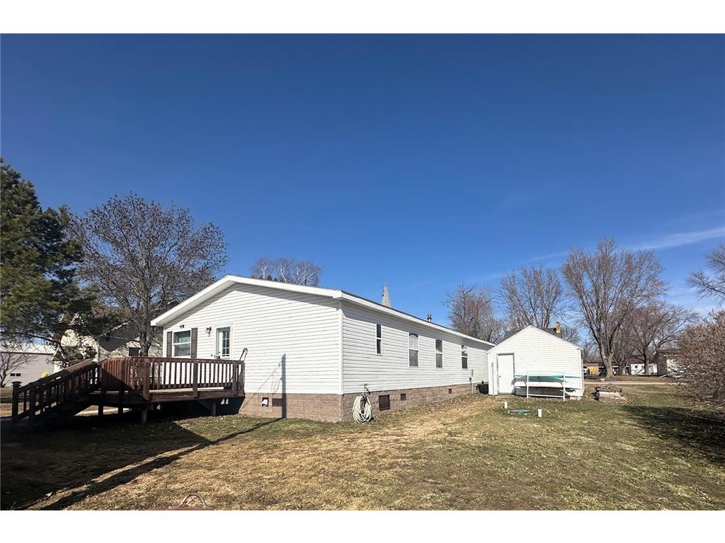 204 E 4th Street Donnelly MN 56235 7024772 image2