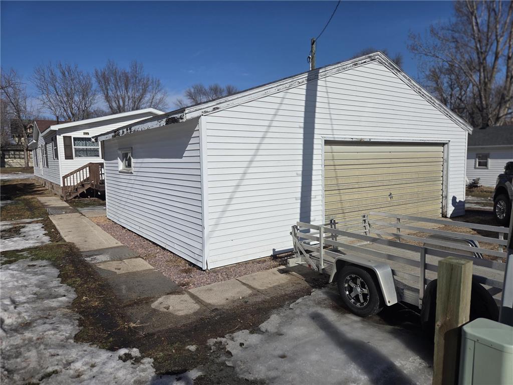 204 E 4th Street Donnelly MN 56235 7024772 image9