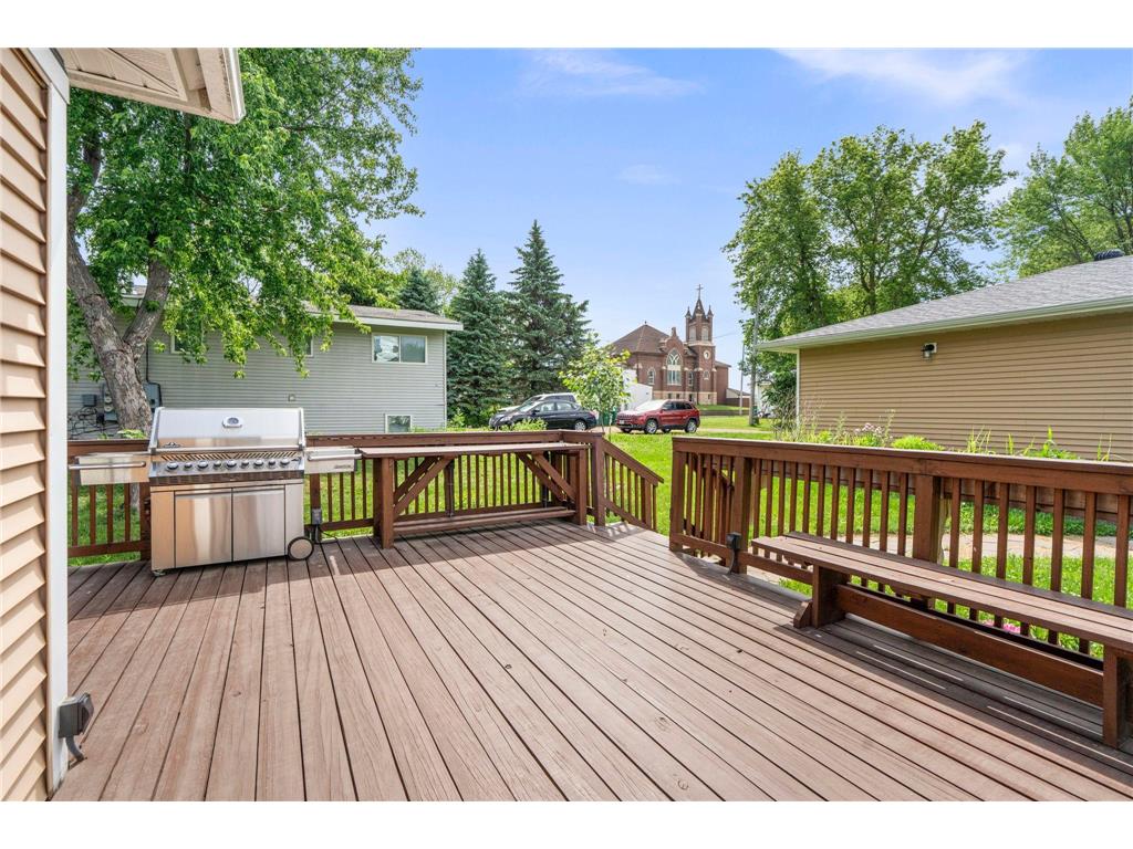 204 Fir Avenue NW Montgomery MN 56069 7083701 image89