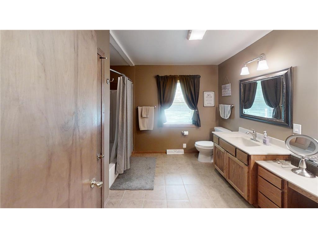 204 Fredrick Drive Albert Lea MN 56007 7079566 image16