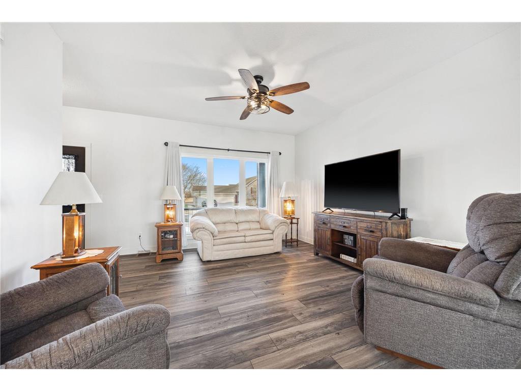 204 Highview Drive Dassel MN 55325 6654837 image3