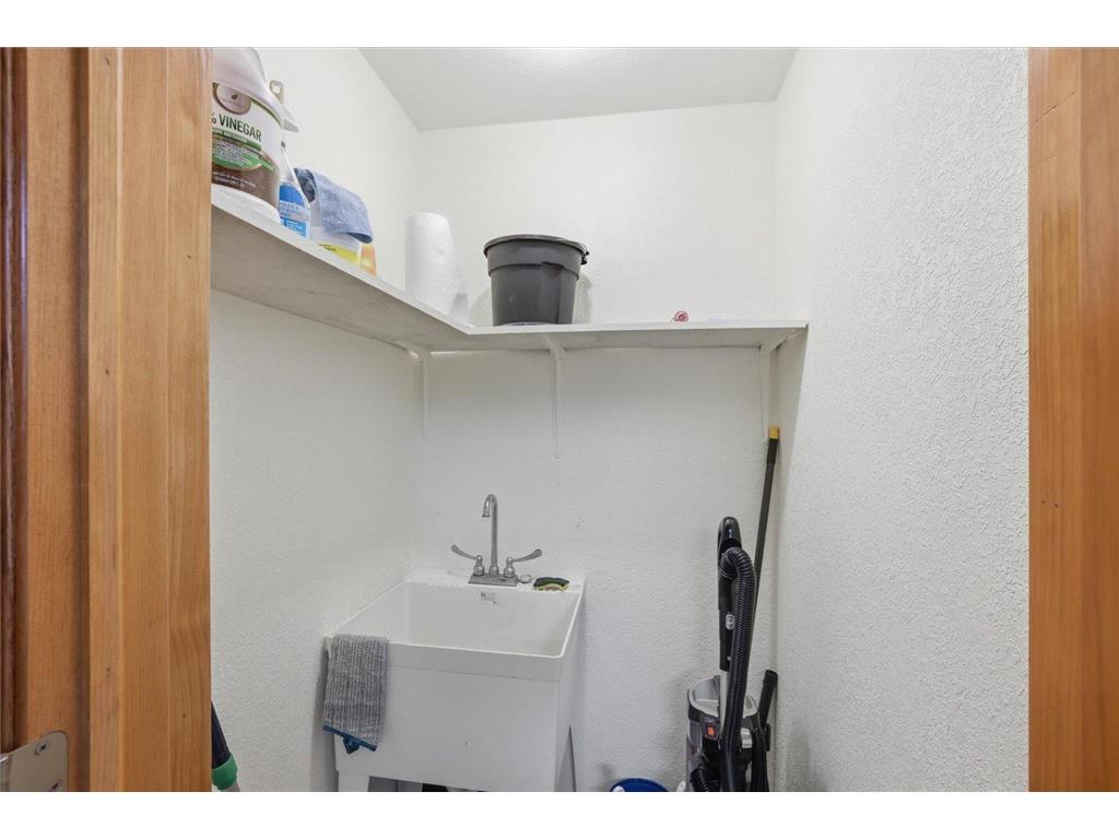 204 Main St Bigfork MN 56628 7076991 image31