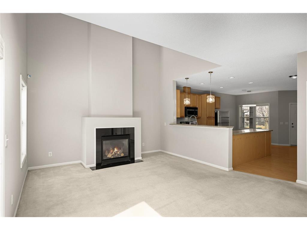 204 Manitoba Lane Little Canada MN 55117 7043736 image19