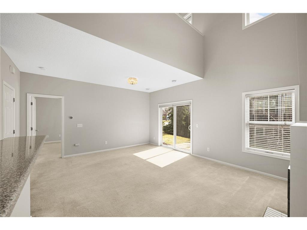 204 Manitoba Lane Little Canada MN 55117 7043736 image20