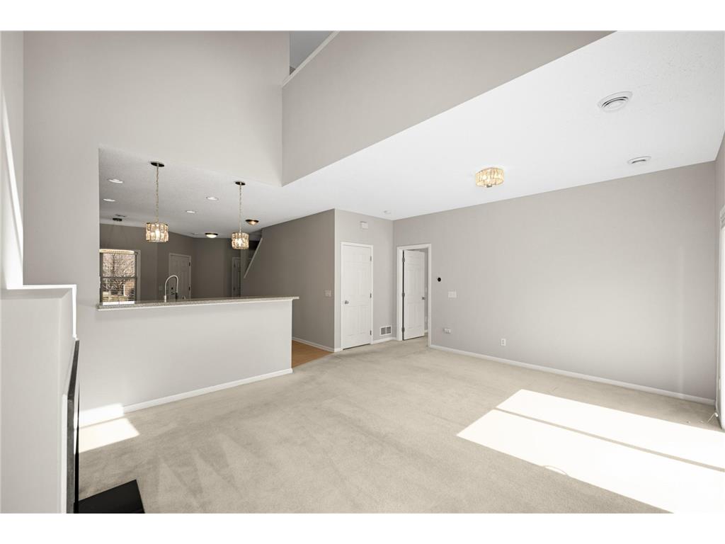 204 Manitoba Lane Little Canada MN 55117 7043736 image21