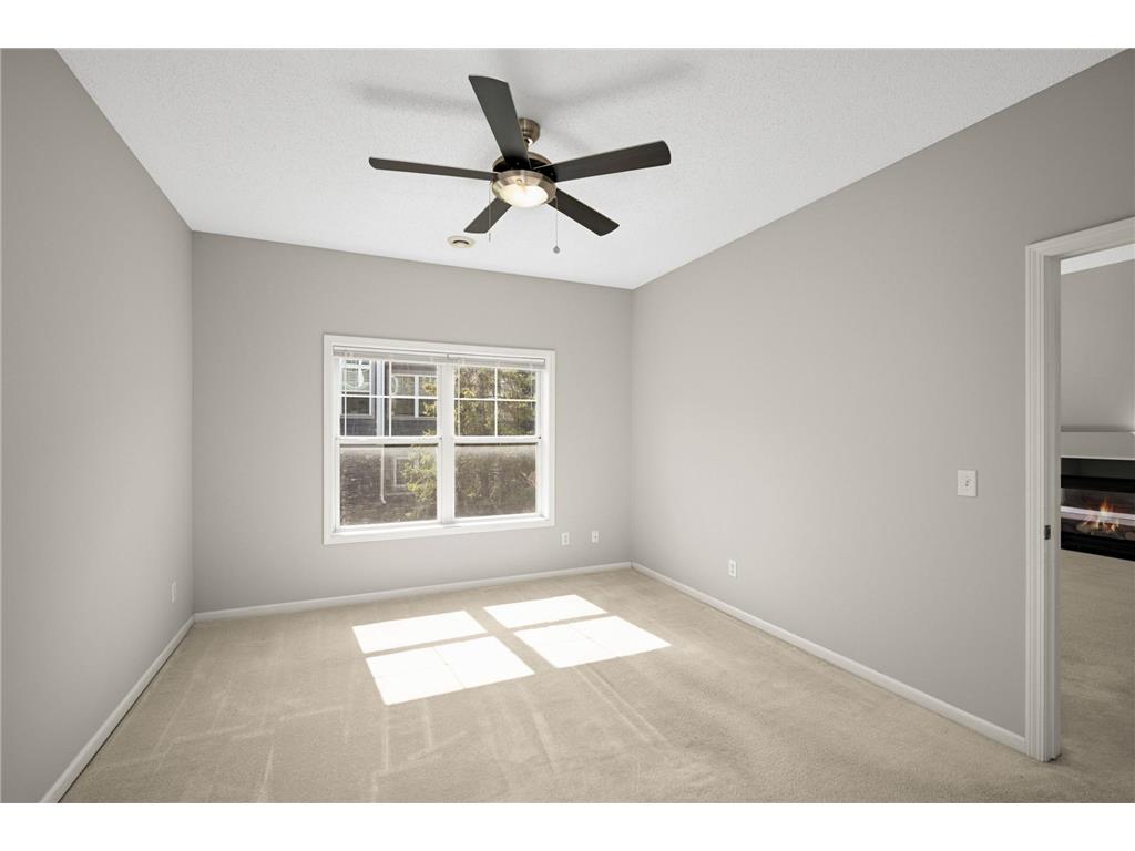 204 Manitoba Lane Little Canada MN 55117 7043736 image22