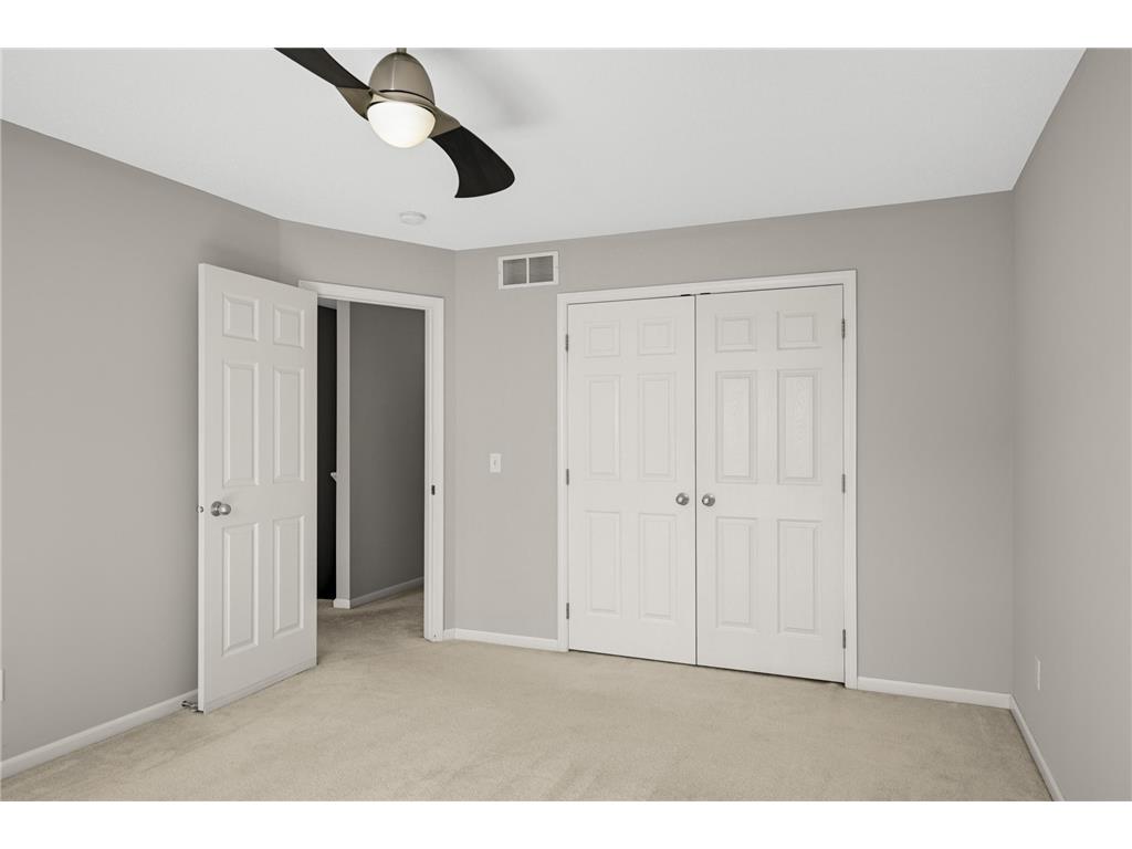 204 Manitoba Lane Little Canada MN 55117 7043736 image34