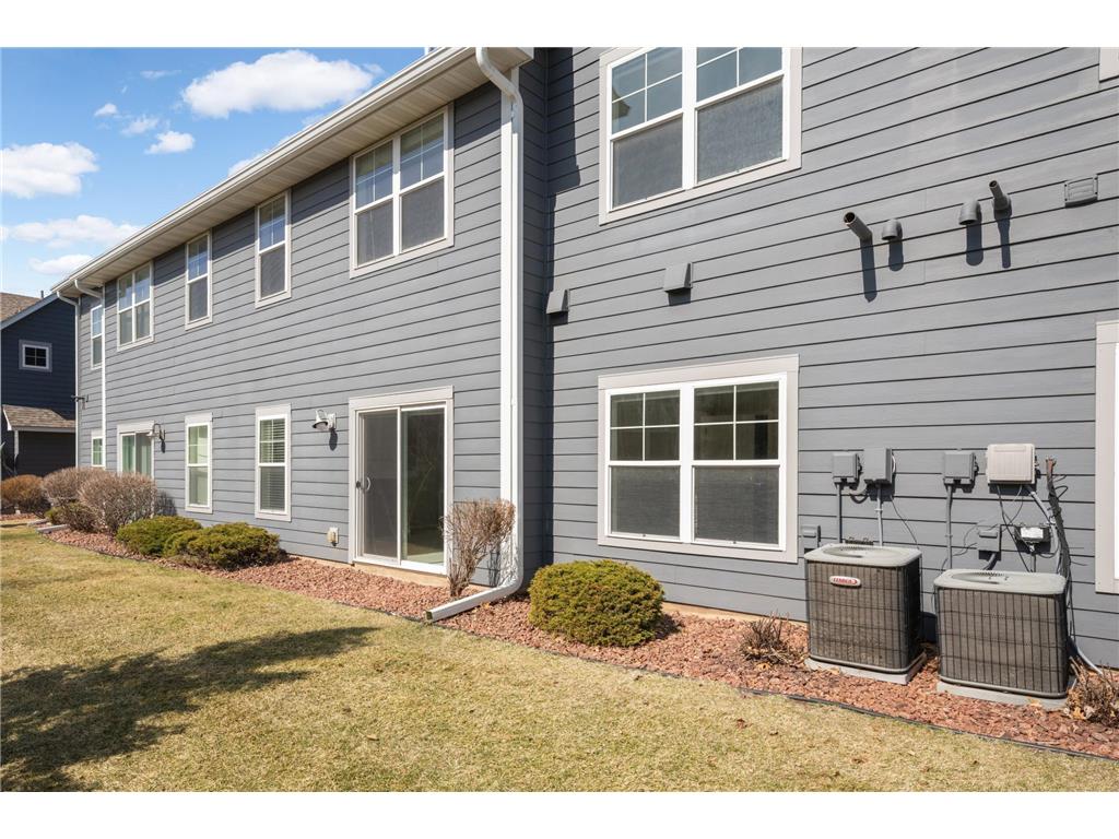 204 Manitoba Lane Little Canada MN 55117 7043736 image36