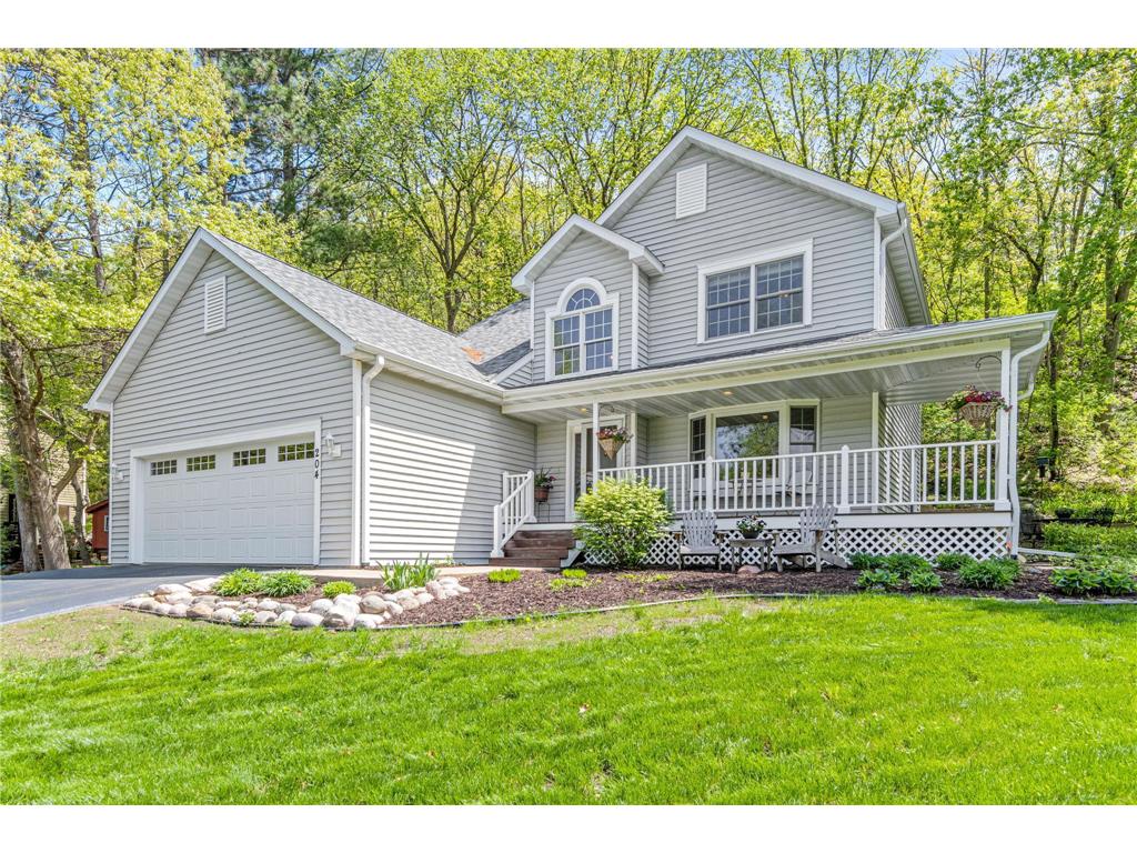 204 Meadow Drive N, North Hudson, WI, 54016 MLS 6368378 Edina Realty