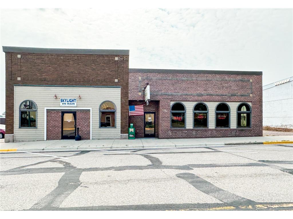 204 N Main Street Winthrop MN 55396 6731283 image2