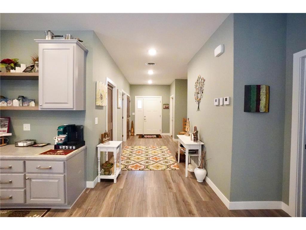 204 Pine Street SW New London MN 56273 6822780 image12