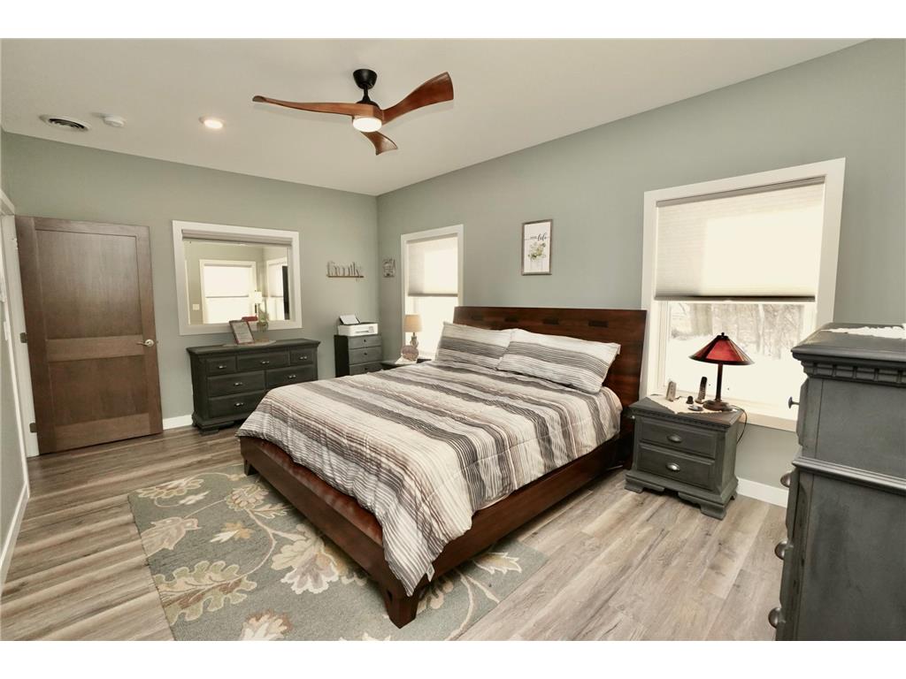 204 Pine Street SW New London MN 56273 6822780 image23