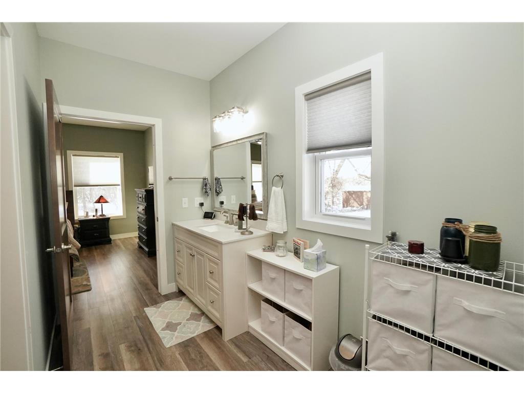 204 Pine Street SW New London MN 56273 6822780 image27