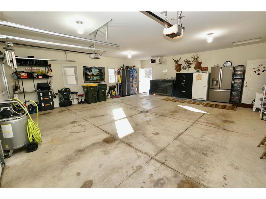 204 Pine Street SW New London MN 56273 6822780 image28