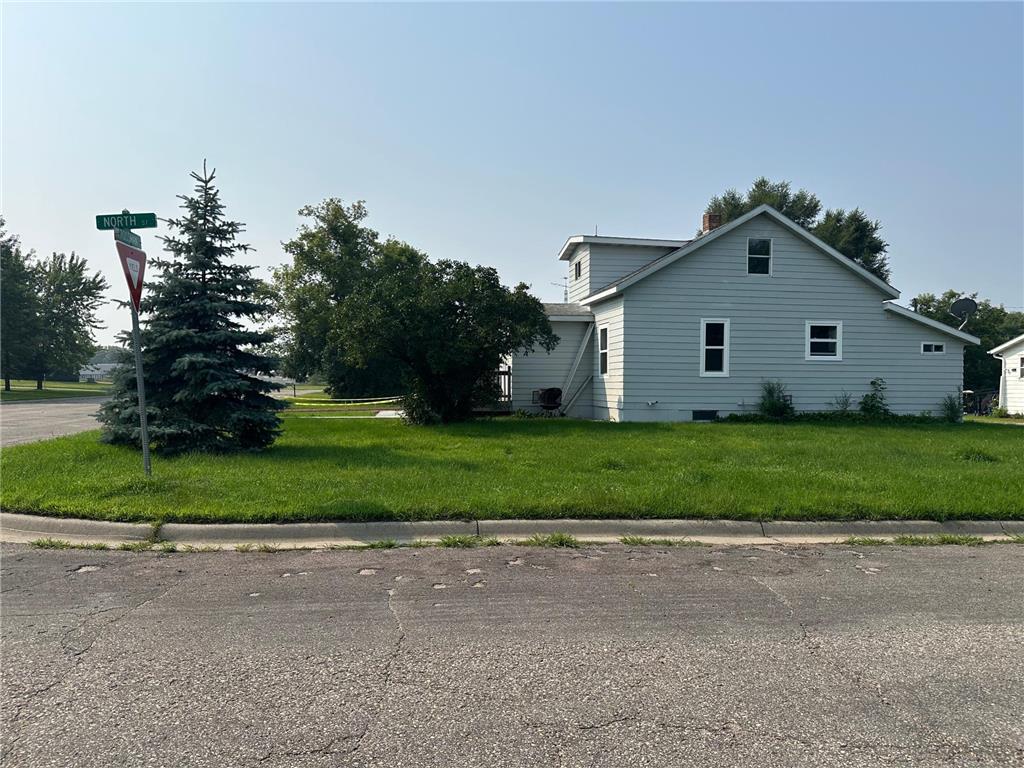 204 Rossman Avenue Detroit Lakes MN 56501 6770290 image1