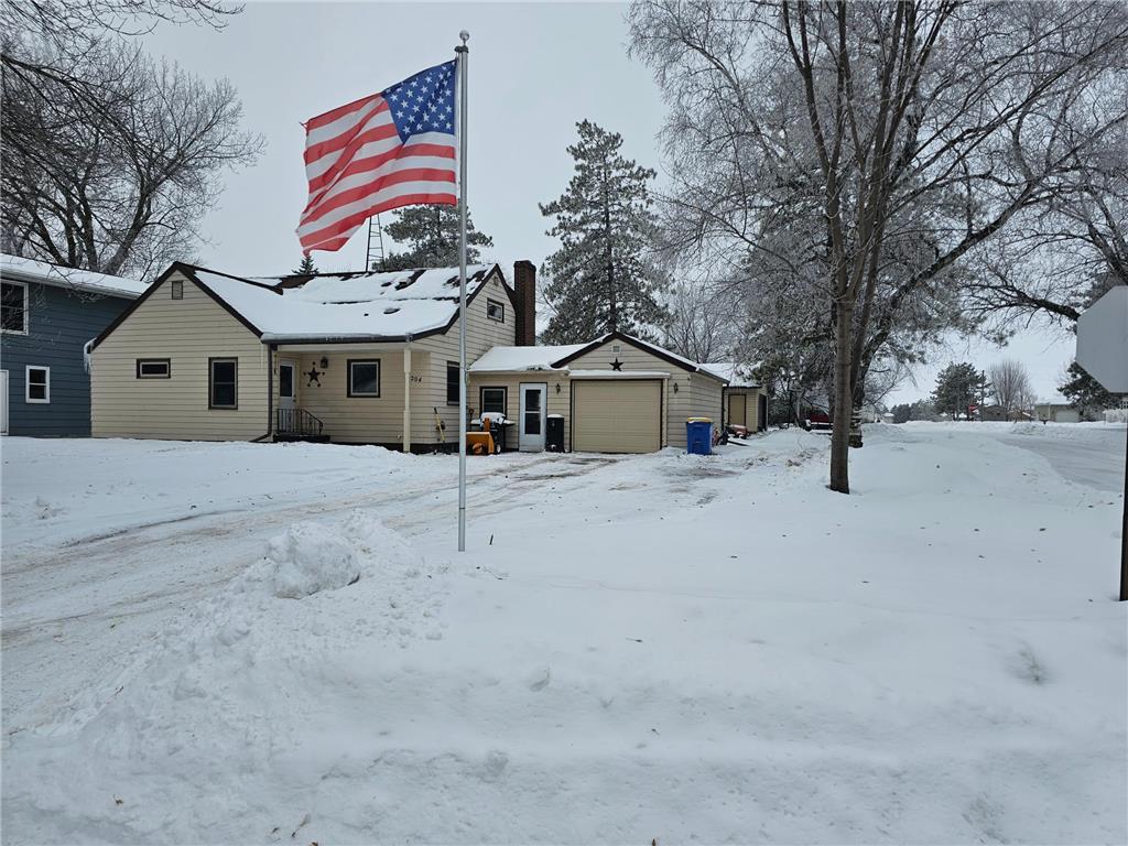 204 S Dayton Avenue Parkers Prairie MN 56361 7003468 image1