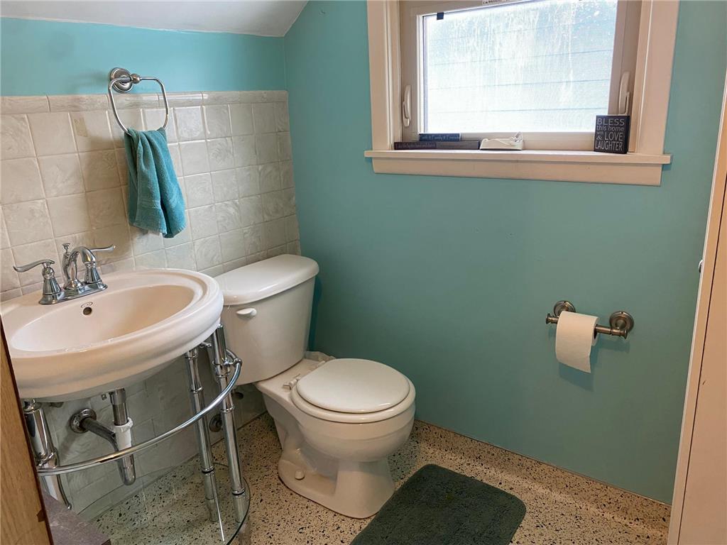 204 S Dayton Avenue Parkers Prairie MN 56361 7003468 image45