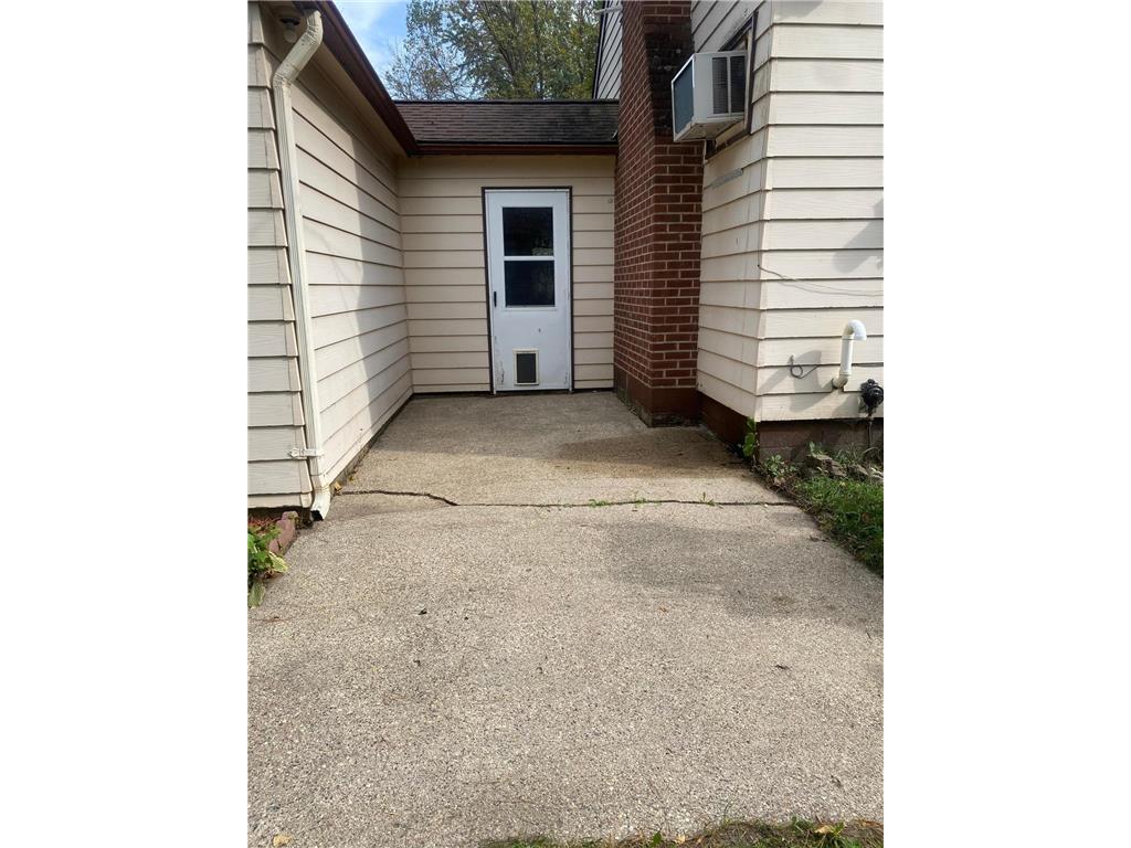 204 S Dayton Avenue Parkers Prairie MN 56361 7003468 image5