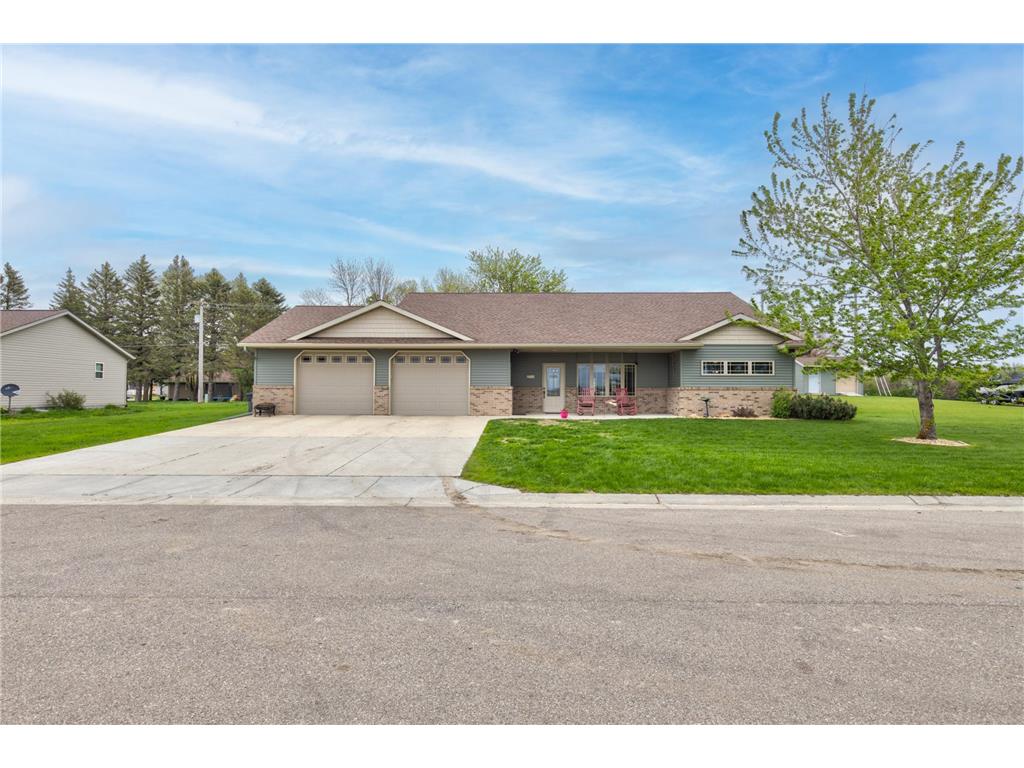 204 S Rebecca Street Ivanhoe MN 56142 6373445 image1