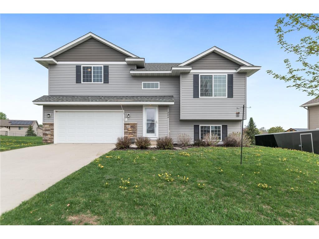 204 Summerfield Lane, Waverly, MN, 55390 MLS 6367939 Edina Realty