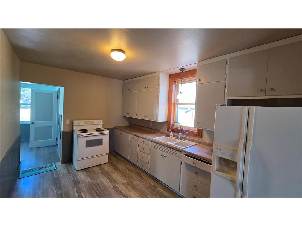 204 W 5th Avenue Lakefield MN 56150 7017256 image10