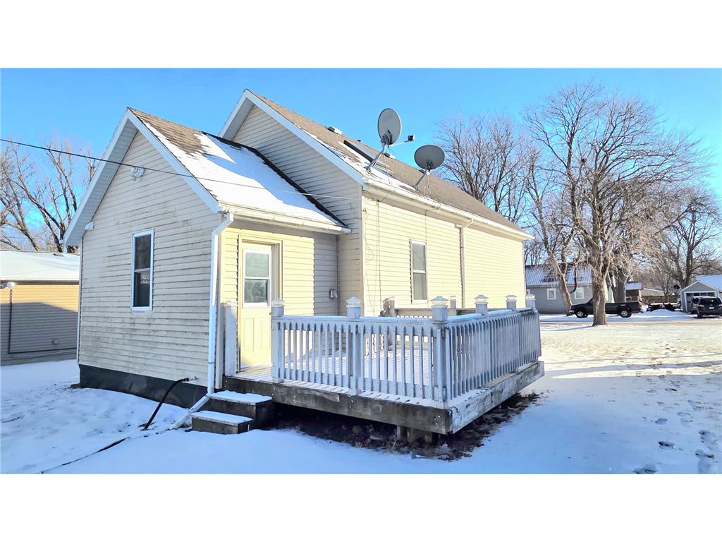 204 W 5th Avenue Lakefield MN 56150 7017256 image29