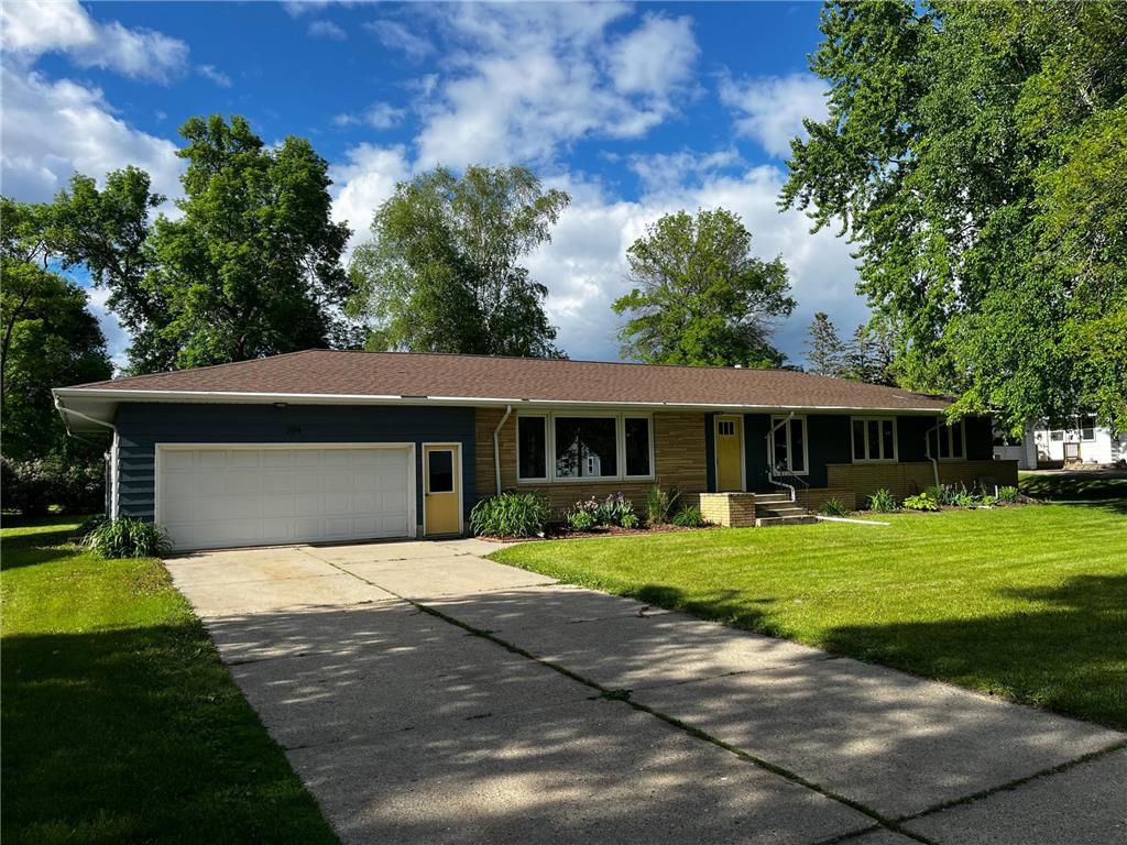 204 W Pike Street Osakis MN 56360 6510607 image1