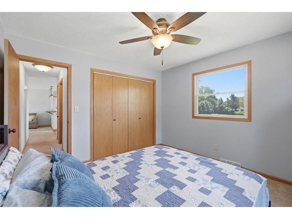 204 W Pine Street Roberts WI 54023 7106574 image11