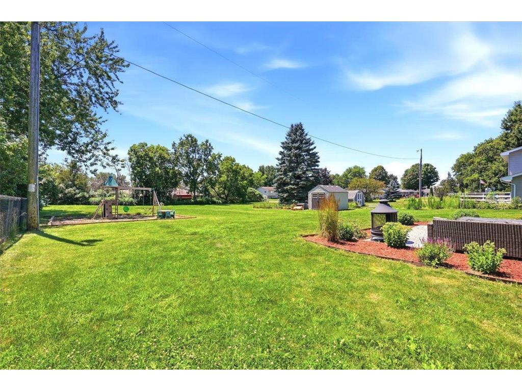 204 W Pine Street Roberts WI 54023 7106574 image21