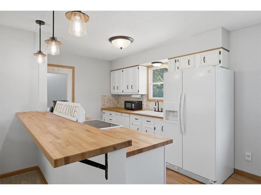 204 W Pine Street Roberts WI 54023 7106574 image6