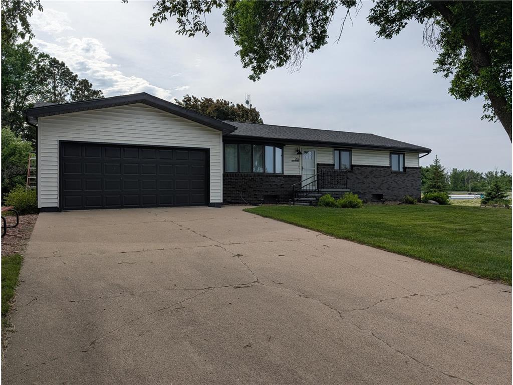 204 Wildwood Avenue Madison MN 56256 7086084 image1