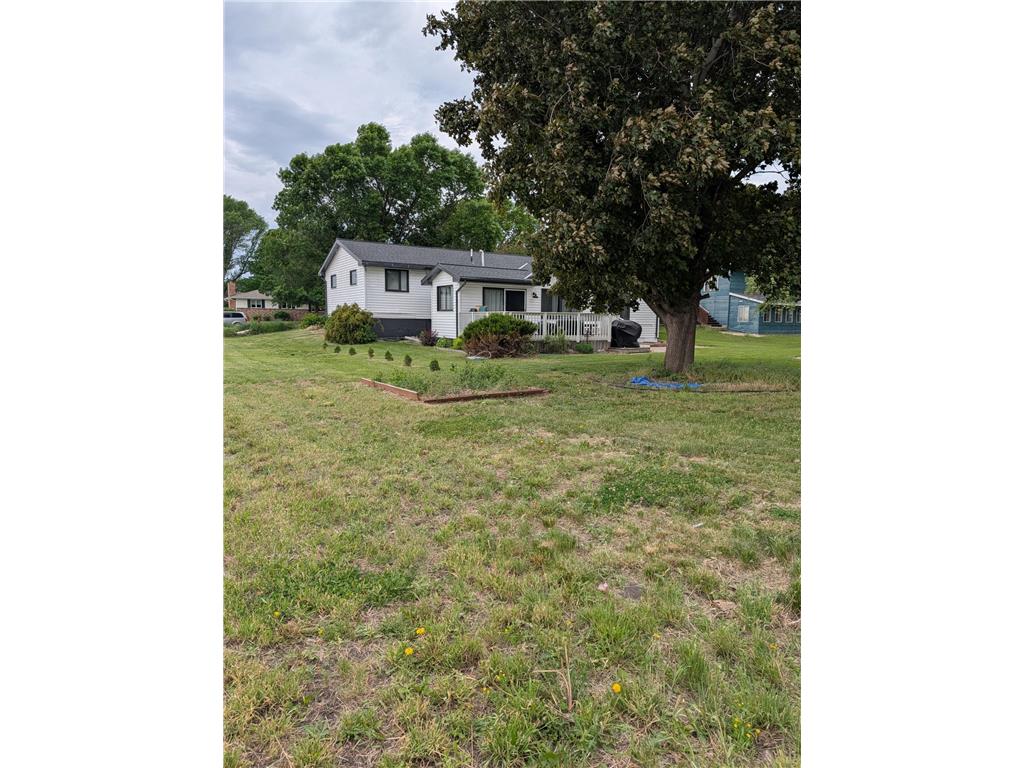 204 Wildwood Avenue Madison MN 56256 7086084 image41