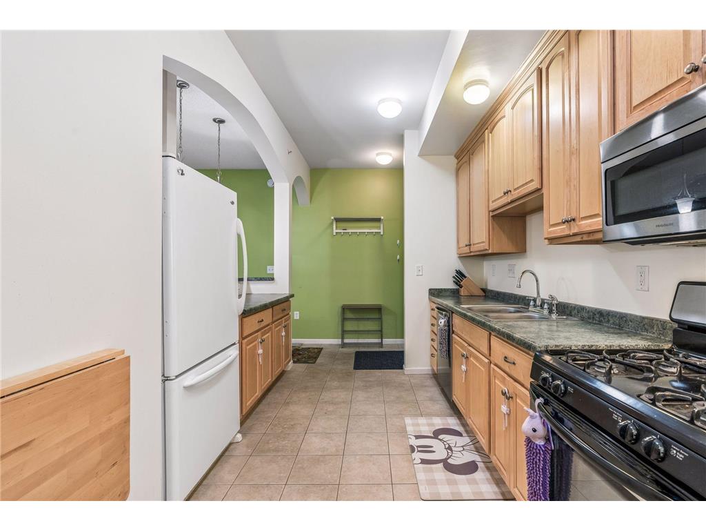 2040 Como Avenue #202 Saint Paul MN 55108 7036433 image12