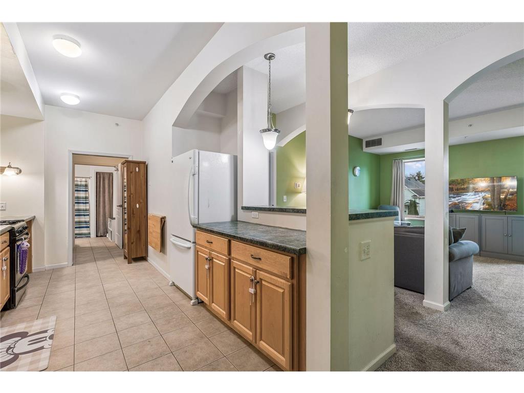2040 Como Avenue #202 Saint Paul MN 55108 7036433 image4