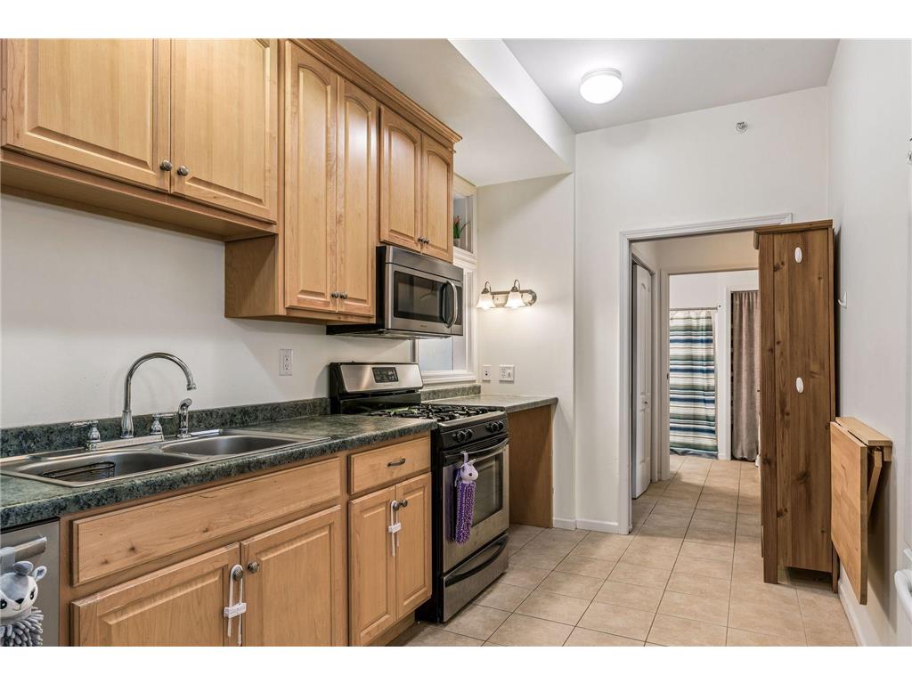 2040 Como Avenue #202 Saint Paul MN 55108 7036433 image9