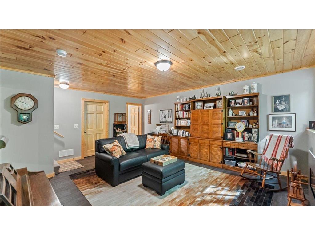 2040 Fairview Beach Road NE Alexandria MN 56308 6754090 image31