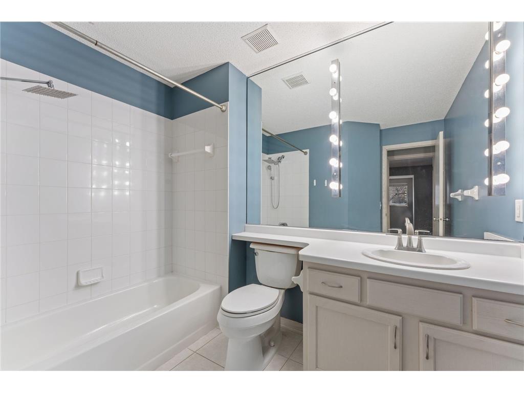 2040 Shenandoah Court #B Plymouth MN 55447 7011841 image14