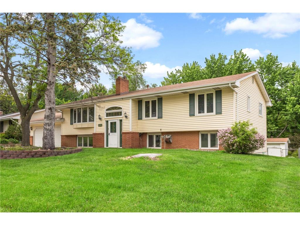 2040 Sioux Boulevard New Brighton MN 55112 6446721 image1