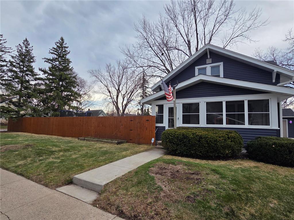 2040 Stillwater Avenue E Saint Paul MN 55119 7053745 image12