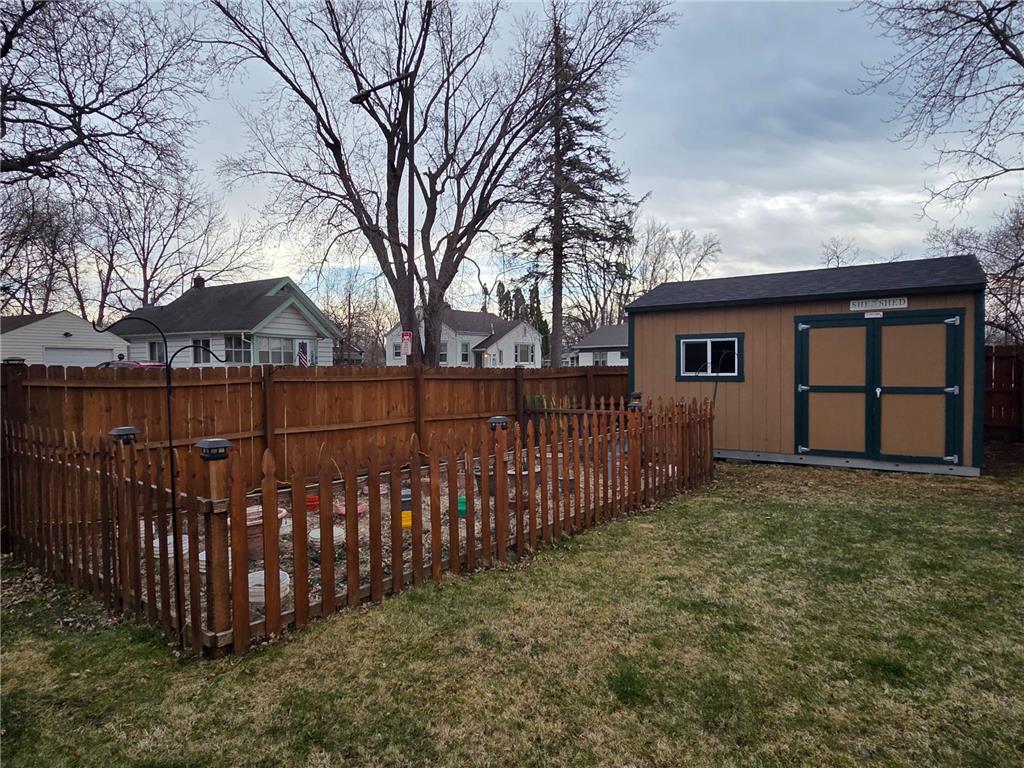 2040 Stillwater Avenue E Saint Paul MN 55119 7053745 image16