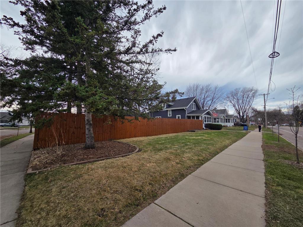 2040 Stillwater Avenue E Saint Paul MN 55119 7053745 image19