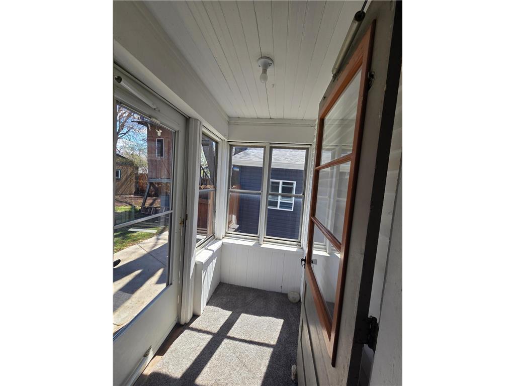 2040 Stillwater Avenue E Saint Paul MN 55119 7053745 image38