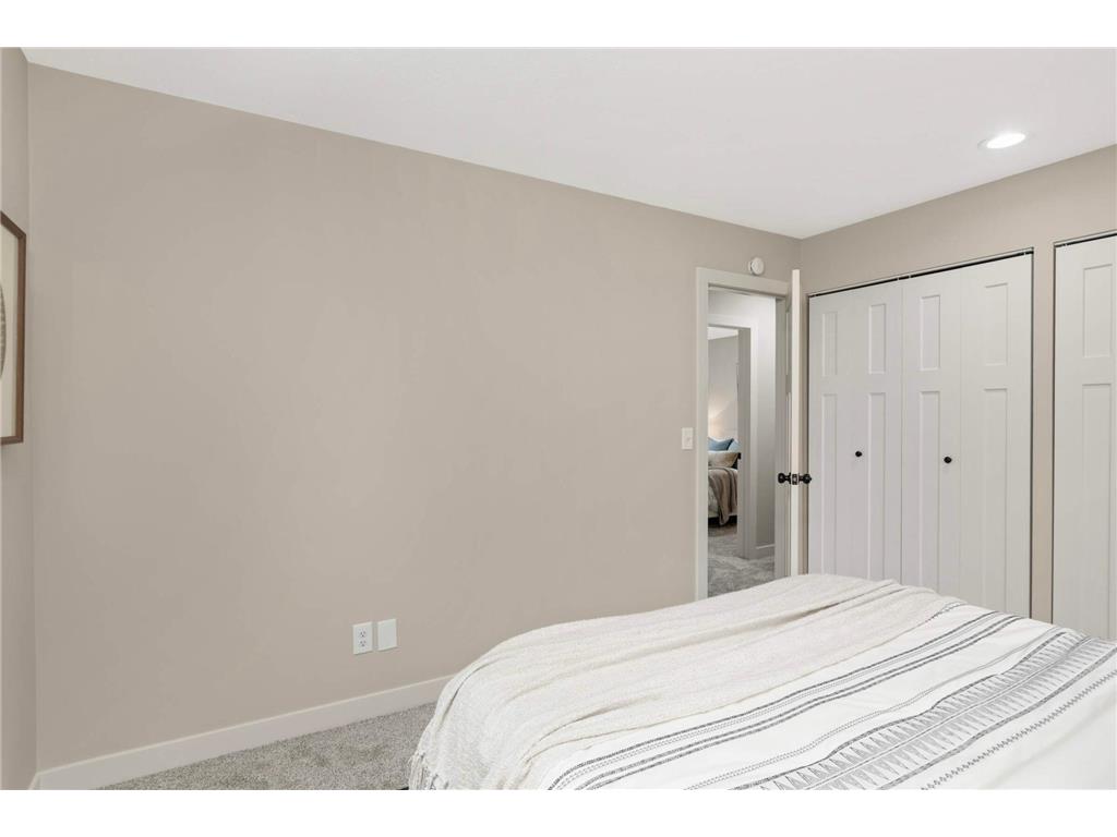 2040 Vagabond Lane N Plymouth MN 55447 6782833 image26