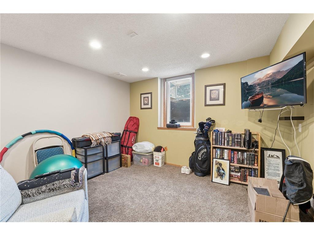  Lakeville MN 55044 7042057 image40